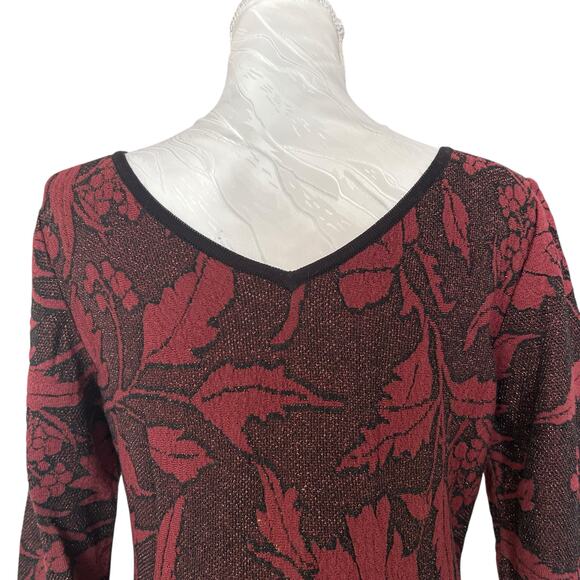 Peruvian Connection Metallic Wine Black floral dress Sz Medium Fit Flare V Neck - Picture 5 of 14